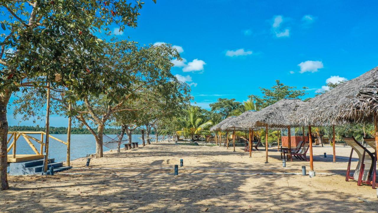 The Cove Pasikuda - Eco Resort Passikudah Exteriör bild