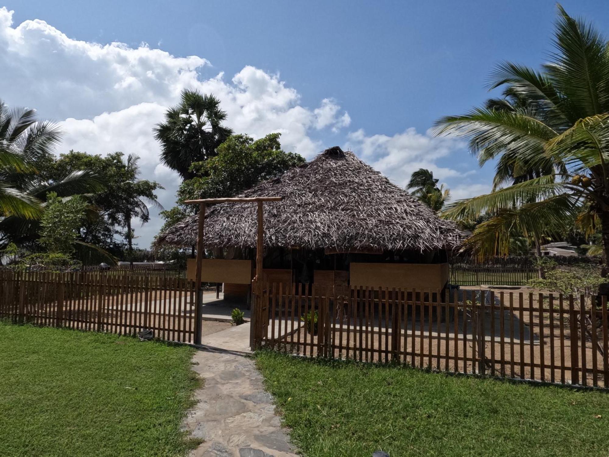 The Cove Pasikuda - Eco Resort Passikudah Exteriör bild